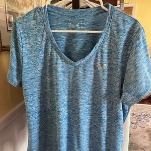 Under Armor Running Activewear Shirt Size XL